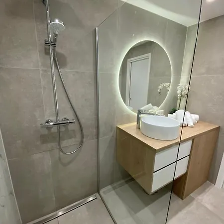 - Magnifique Moderne Apartment *